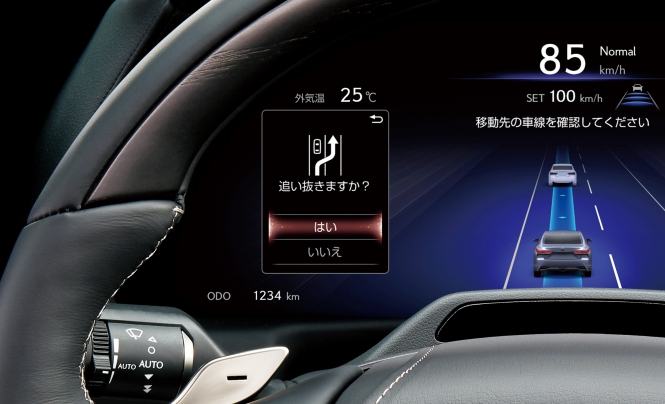 前方車両の追い越しをドライバーに提案する「Advanced Drive」